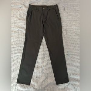 Lululemon Commission Slim-Fit Pant 31 x 32 - Obsidian